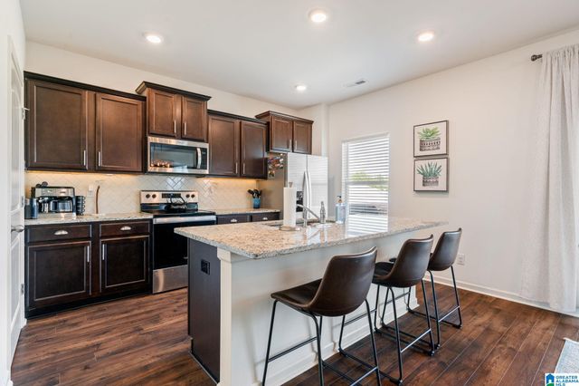 1043 WOOD DUCK WAY, Alabaster, AL 35007