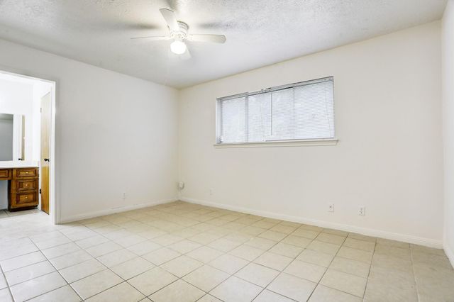 2503 Washington Street, Pearland, TX 77581