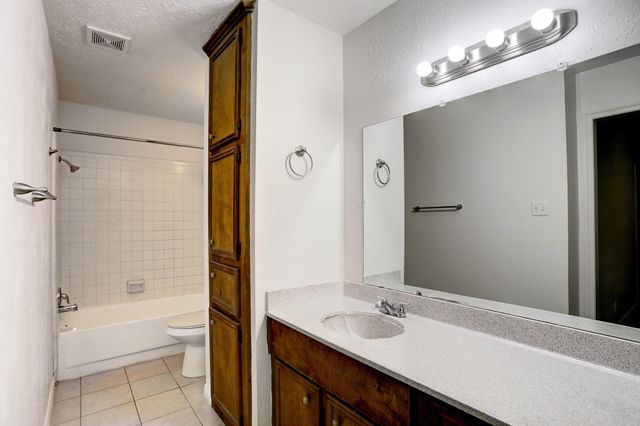 2503 Washington Street, Pearland, TX 77581