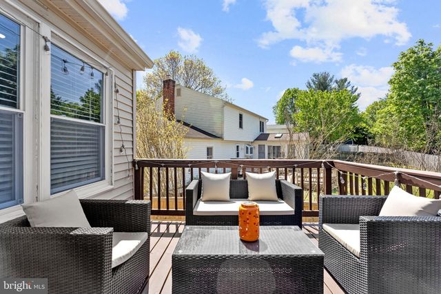2592 VIKING DR, Herndon, VA 20171