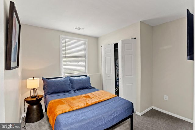 2592 VIKING DR, Herndon, VA 20171