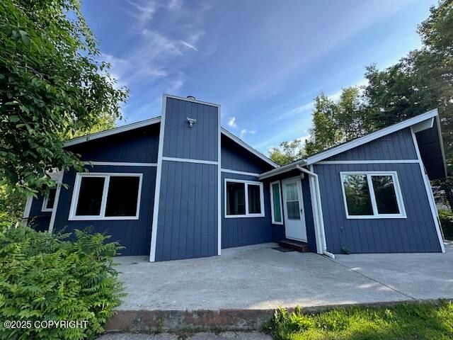950 E Chugach View Drive, Wasilla, AK 99654