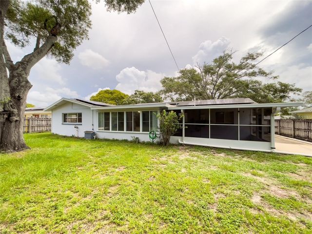 1812 LADY MARY DRIVE, Clearwater, FL 33756
