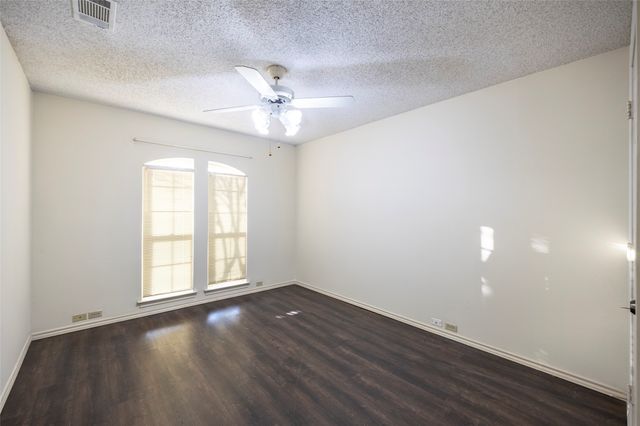 3100 Bellflower Lane, Carrollton, TX 75007