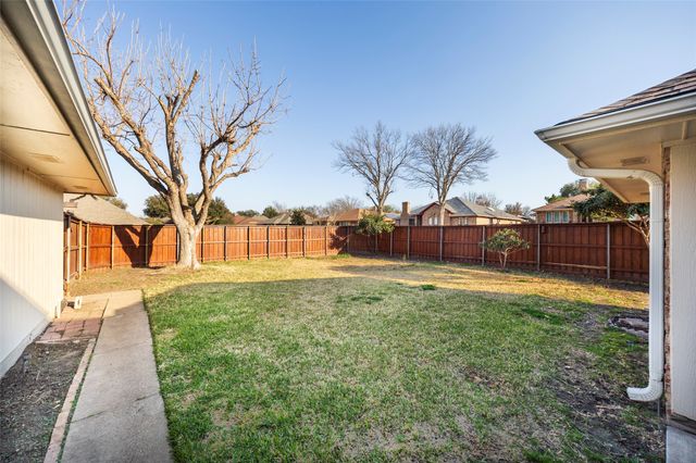 3100 Bellflower Lane, Carrollton, TX 75007