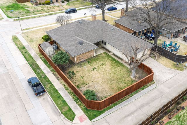3100 Bellflower Lane, Carrollton, TX 75007