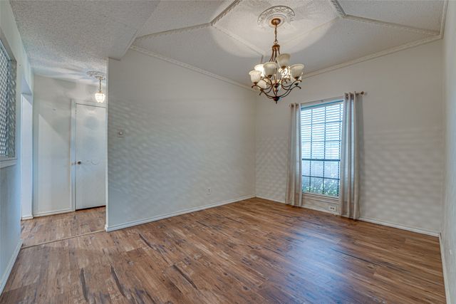 917 Meadowgate Drive, Garland, TX 75040