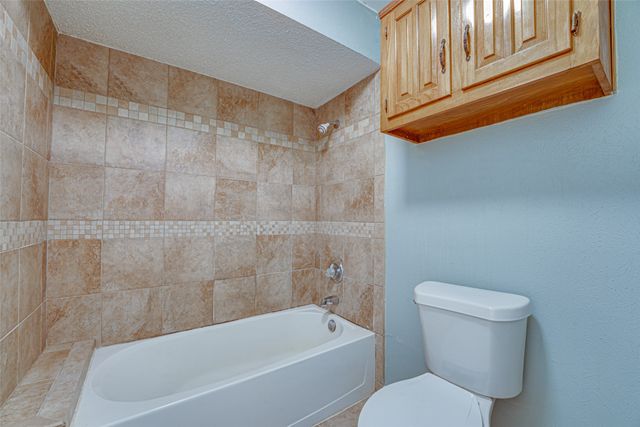 917 Meadowgate Drive, Garland, TX 75040