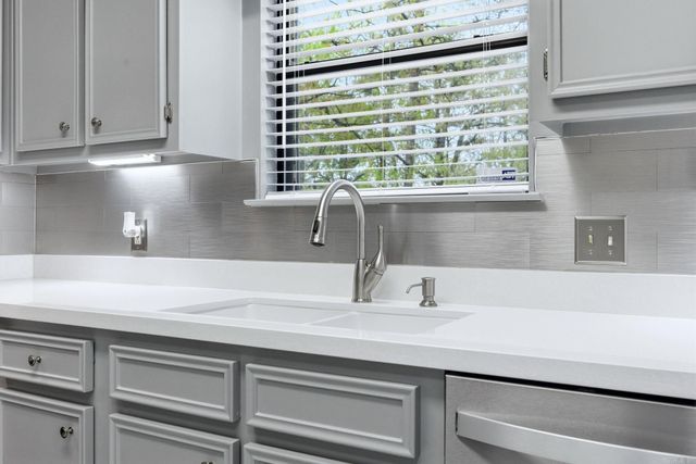 310 Nix, Little Rock, AR 72211