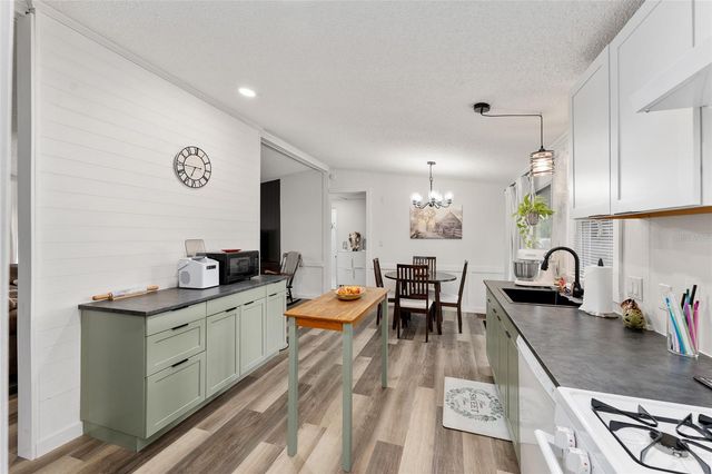 12310 SE 86TH AVENUE, Belleview, FL 34420