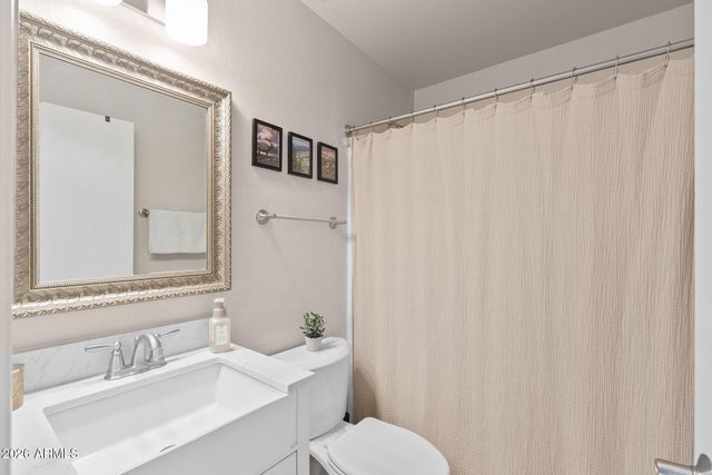 1039 W 6TH Avenue, Apache Junction, AZ 85120