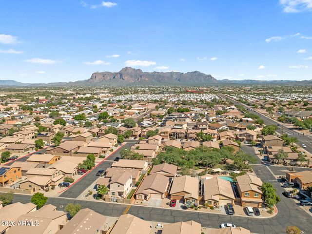 1039 W 6TH Avenue, Apache Junction, AZ 85120