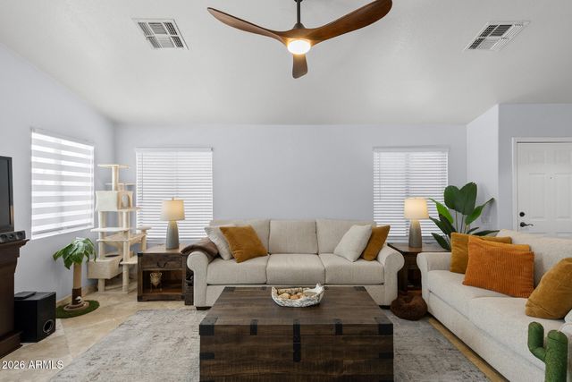1039 W 6TH Avenue, Apache Junction, AZ 85120