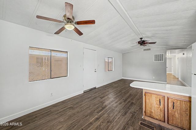 8595 N 71ST Avenue 94, Glendale, AZ 85301