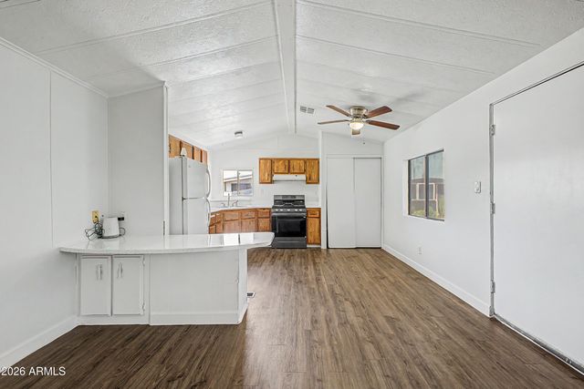 8595 N 71ST Avenue 94, Glendale, AZ 85301
