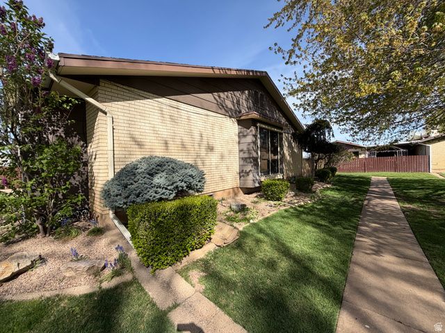 5485 S 925 E, Ogden, UT 84405