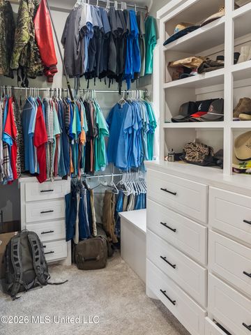 805 Mount Helm Road, Brandon, MS 39047