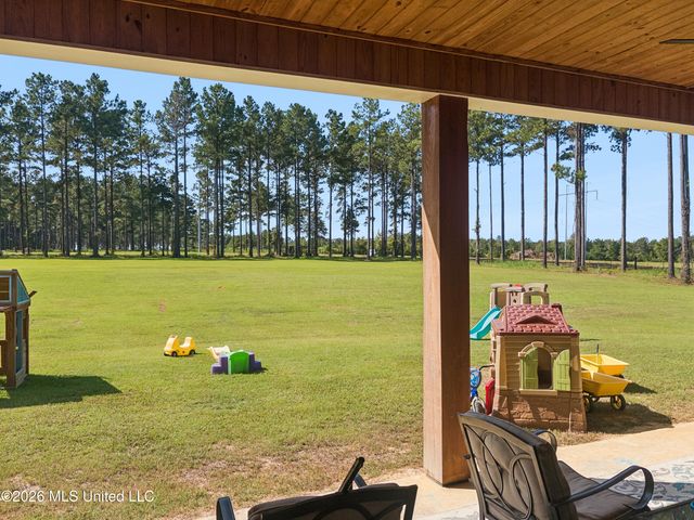 805 Mount Helm Road, Brandon, MS 39047