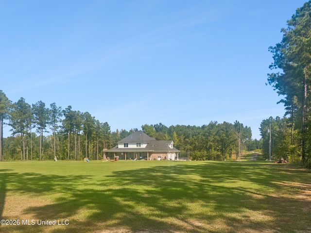 805 Mount Helm Road, Brandon, MS 39047