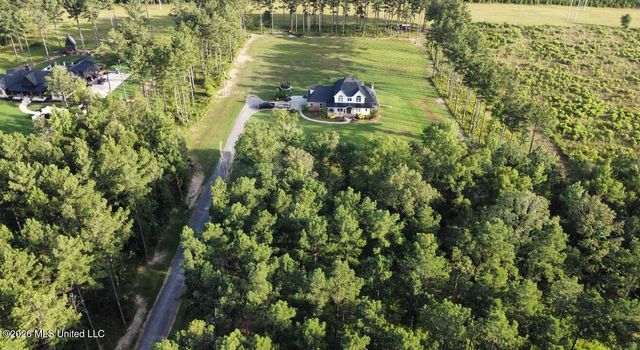 805 Mount Helm Road, Brandon, MS 39047