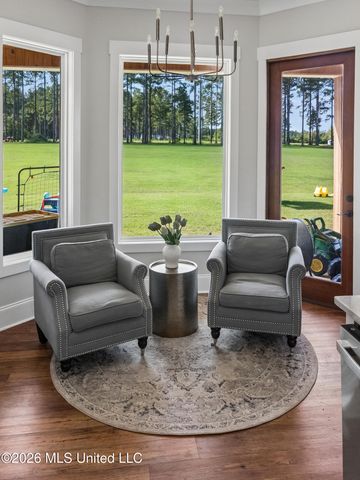 805 Mount Helm Road, Brandon, MS 39047