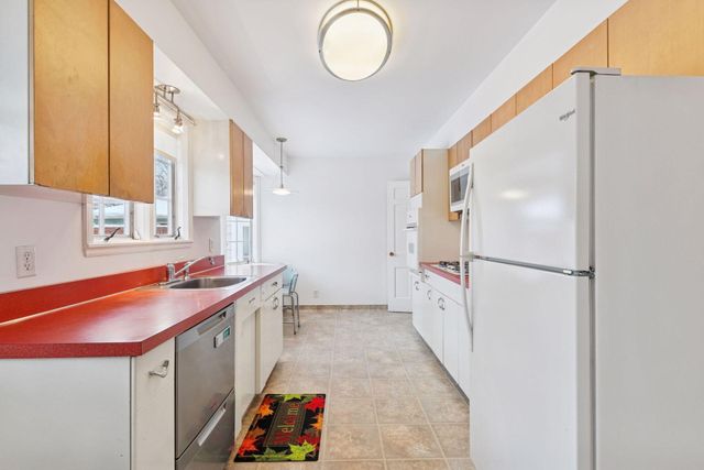 4012 Linden Hills Boulevard, Minneapolis, MN 55410