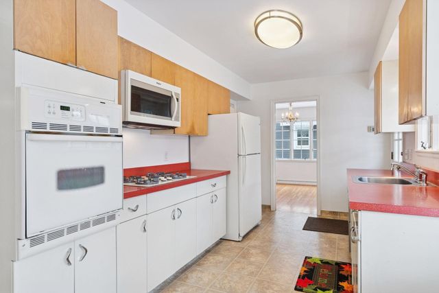 4012 Linden Hills Boulevard, Minneapolis, MN 55410