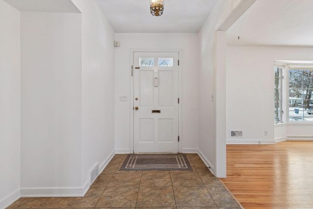 4012 Linden Hills Boulevard, Minneapolis, MN 55410