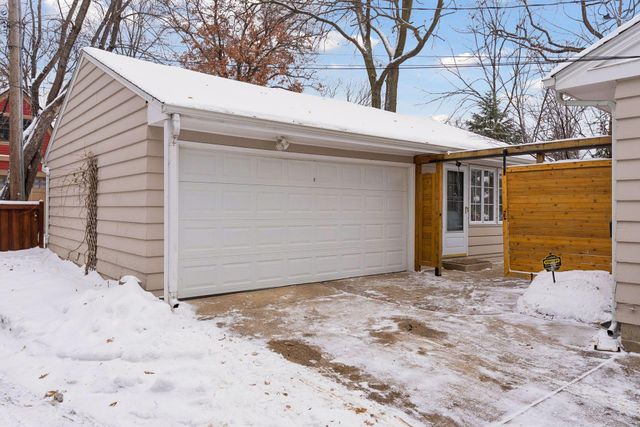 4012 Linden Hills Boulevard, Minneapolis, MN 55410