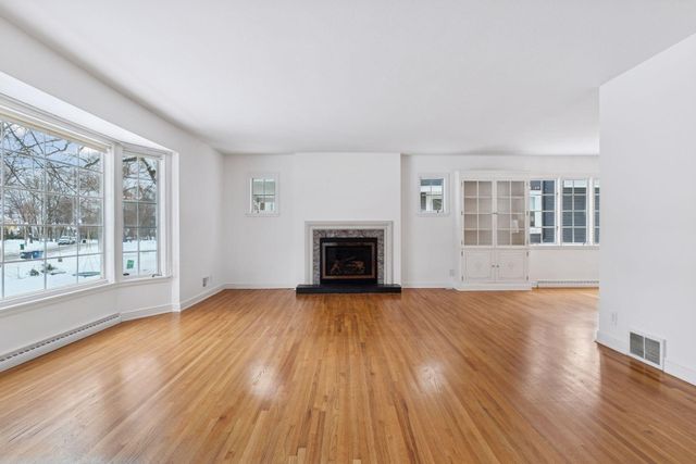 4012 Linden Hills Boulevard, Minneapolis, MN 55410