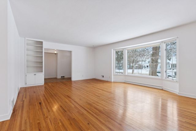 4012 Linden Hills Boulevard, Minneapolis, MN 55410