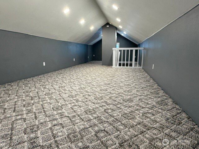 6722 S J Street, Tacoma, WA 98408