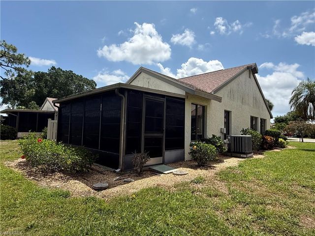 1707 Bent Tree CIR, Fort Myers, FL 33907