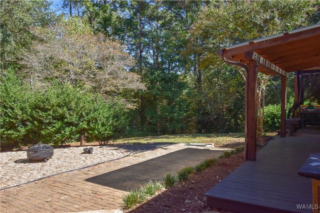 906 Greystone, Northport, AL 35473