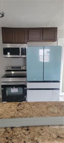 1832 Roanoke AVE, Newport News, VA 23607