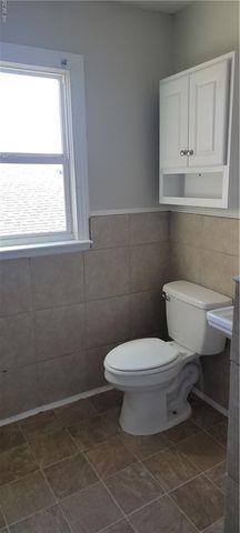 1832 Roanoke AVE, Newport News, VA 23607