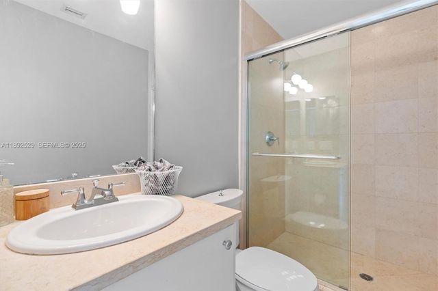 20000 E Country Club Drive PH01, Aventura, FL 33180