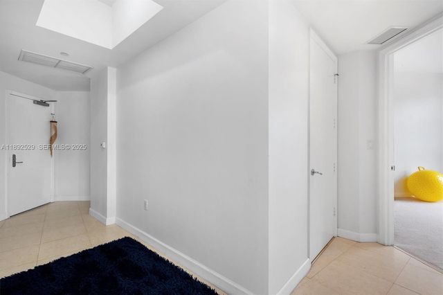 20000 E Country Club Drive PH01, Aventura, FL 33180