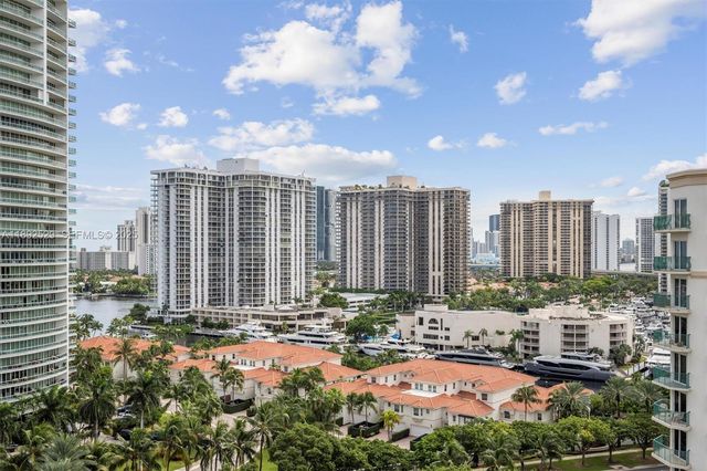 20000 E Country Club Drive PH01, Aventura, FL 33180