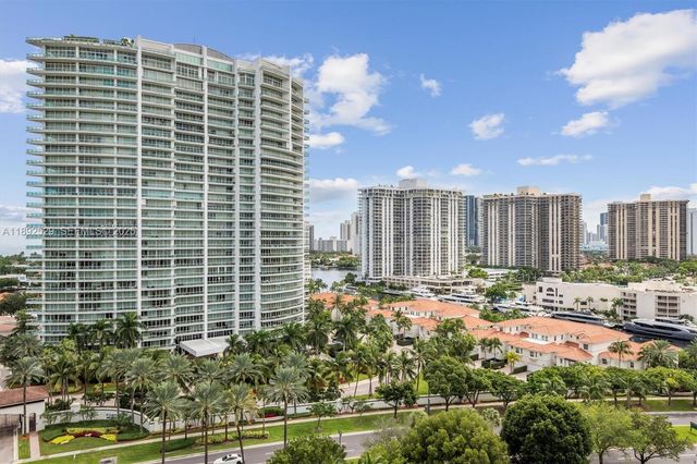 20000 E Country Club Drive PH01, Aventura, FL 33180