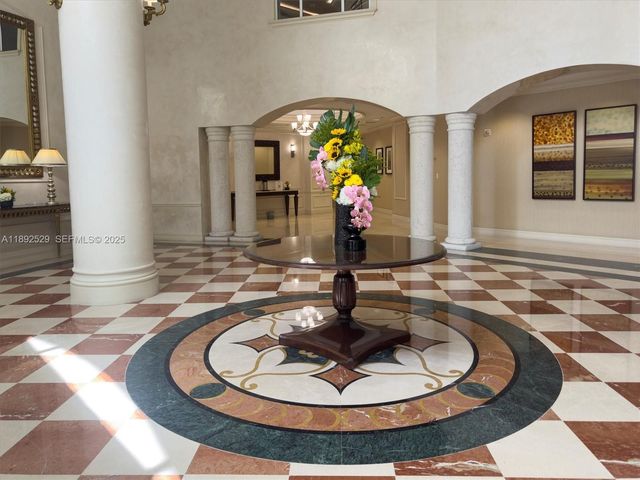 20000 E Country Club Drive PH01, Aventura, FL 33180