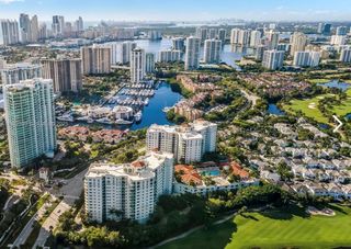 20000 E Country Club Drive PH01, Aventura, FL 33180