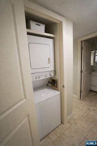 502 Chase Court V502, Edgewater, NJ 07020