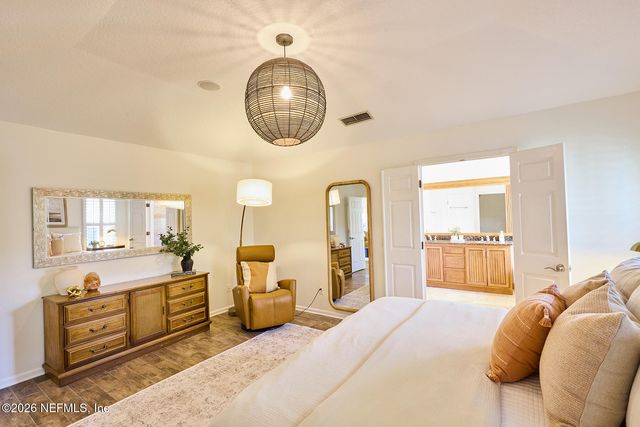 1873 EVANS Drive S, Jacksonville Beach, FL 32250