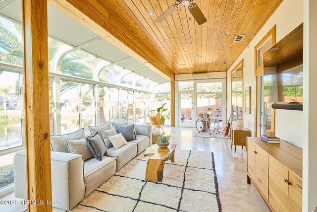 1873 EVANS Drive S, Jacksonville Beach, FL 32250