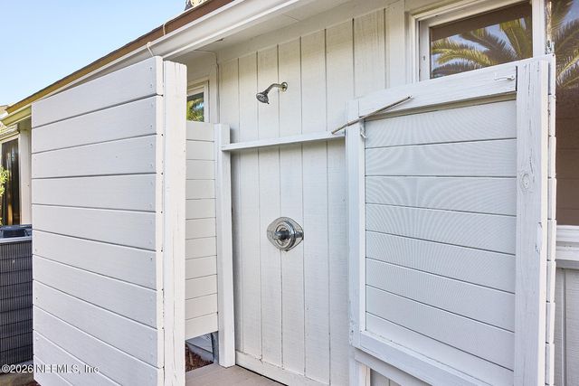 1873 EVANS Drive S, Jacksonville Beach, FL 32250