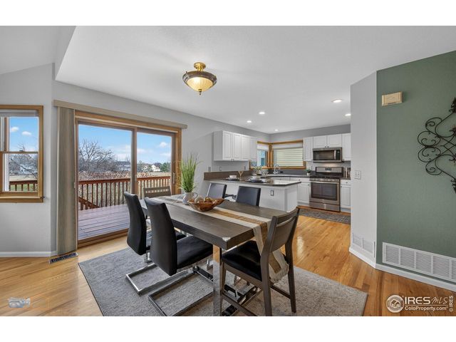 379 Lodgewood Ln, Lafayette, CO 80026