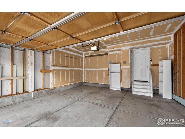 379 Lodgewood Ln, Lafayette, CO 80026