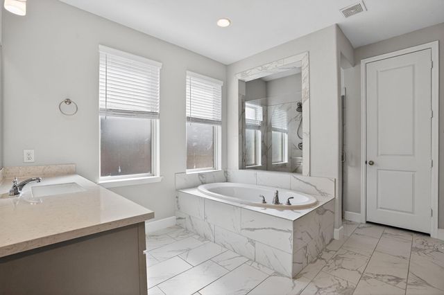 15711 Autumn Sun Court, Conroe, TX 77302