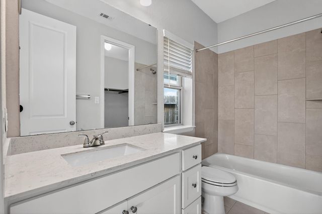 15711 Autumn Sun Court, Conroe, TX 77302